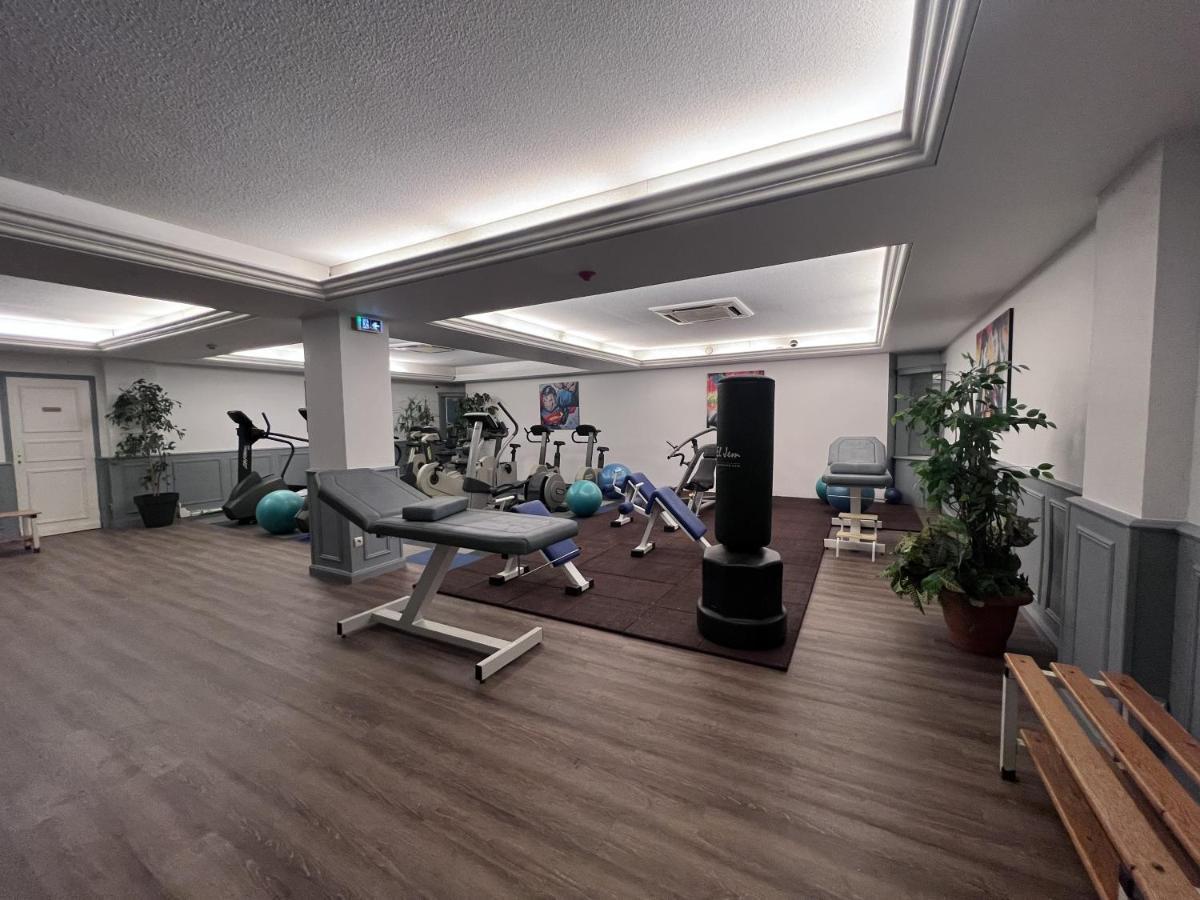 Logis Hotel De La Poste Vitry-le-François Zewnętrze zdjęcie