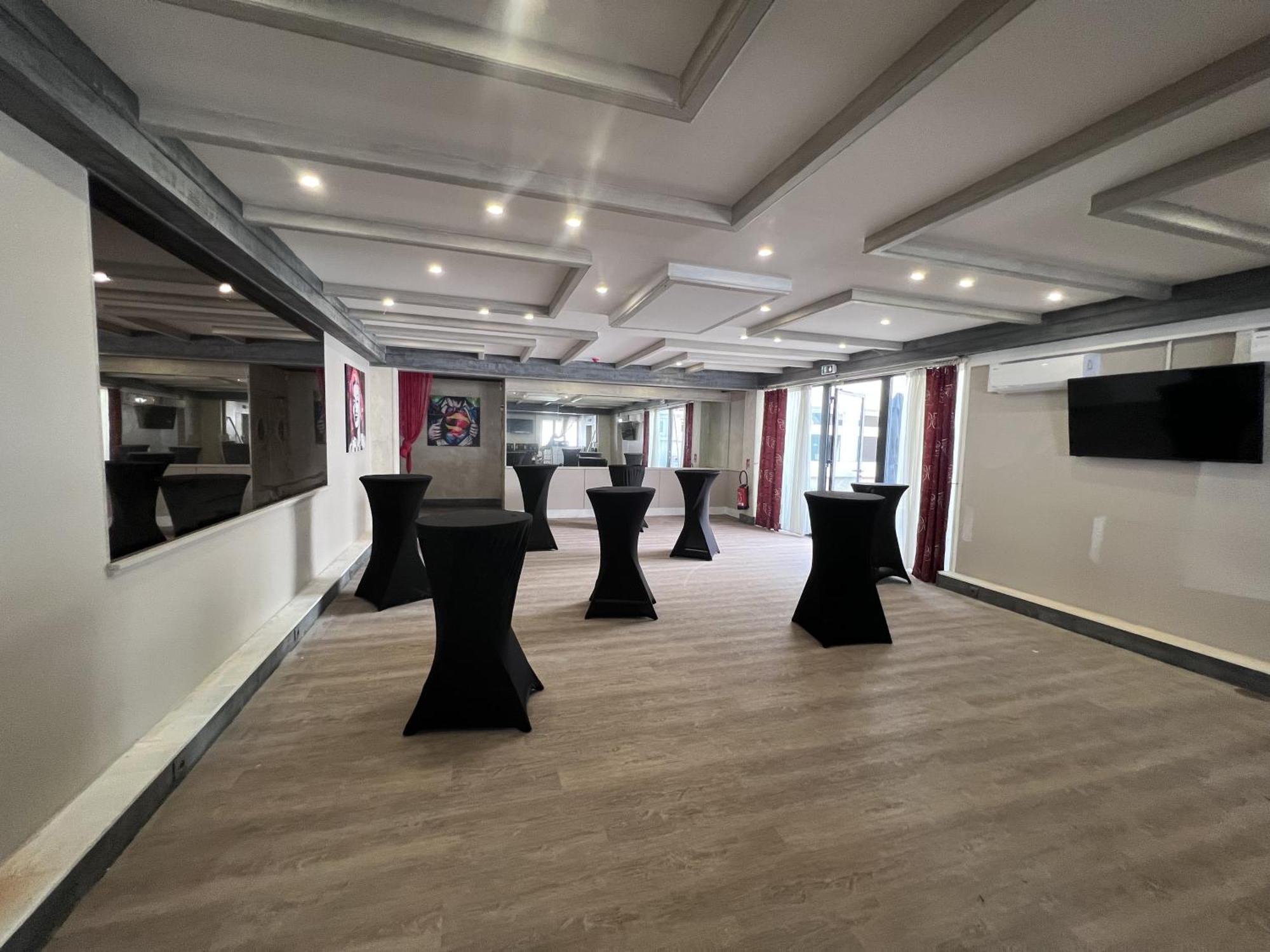 Logis Hotel De La Poste Vitry-le-François Zewnętrze zdjęcie