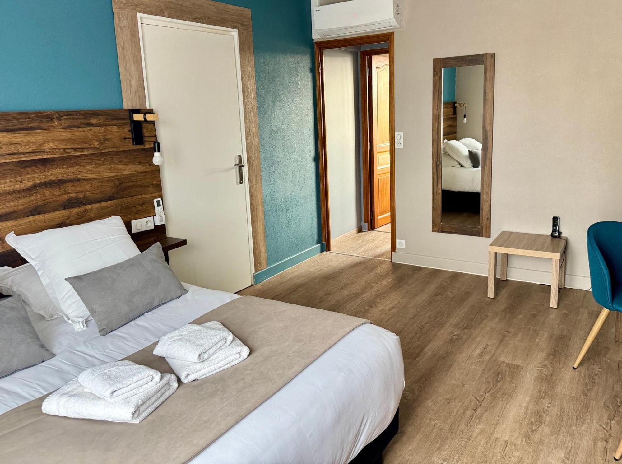 Logis Hotel De La Poste Vitry-le-François Zewnętrze zdjęcie